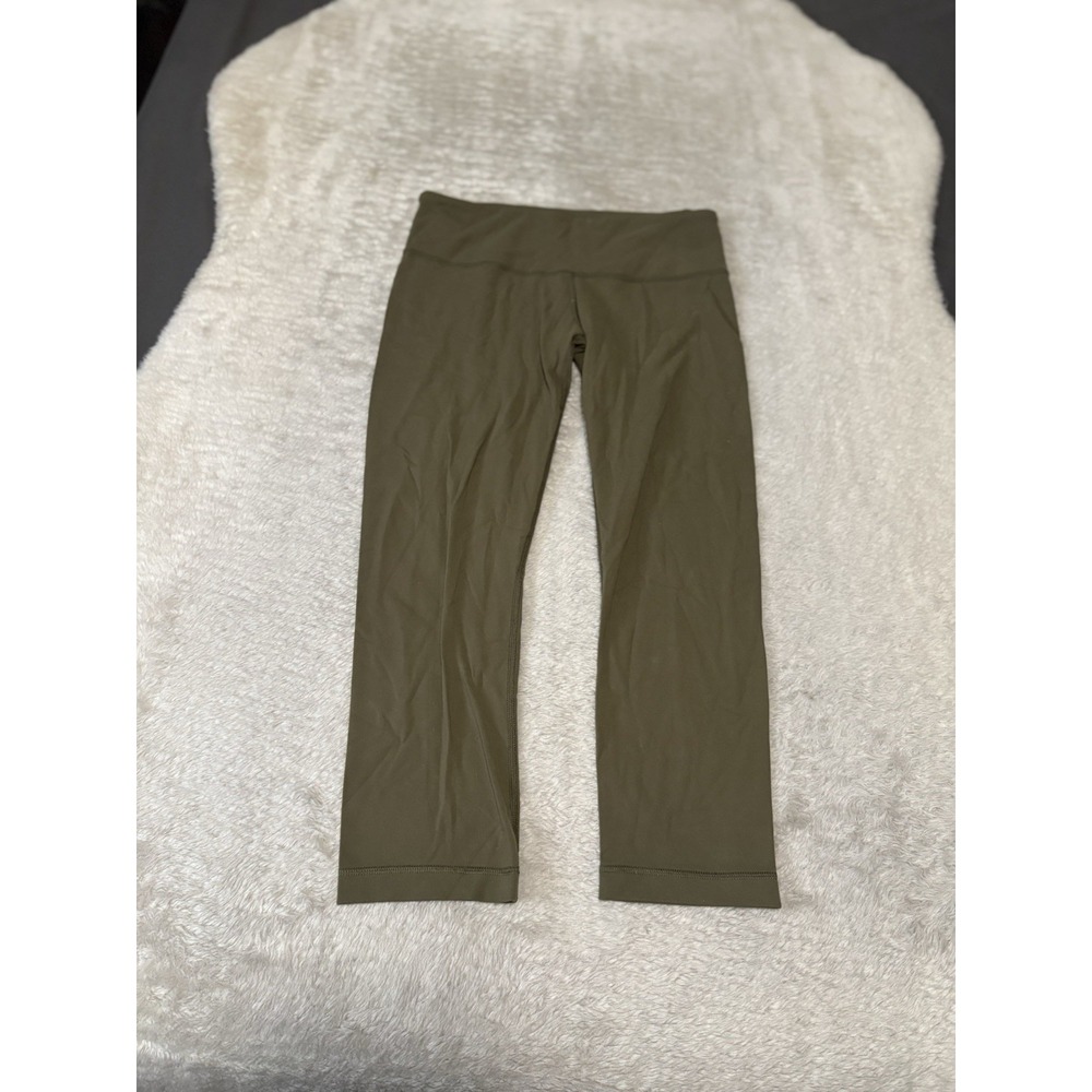 Lululemon Womens Green Olive‎ Capri Leggings Size 6 Athletic Yoga Workout
